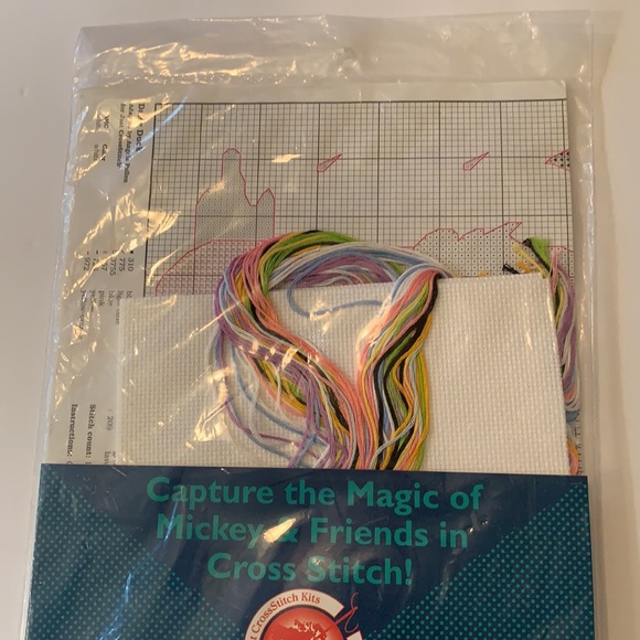 DAISY DUCK 14C AIDA CROSS STITCH 10 1/4 x7 NEW - Picture 5 of 5